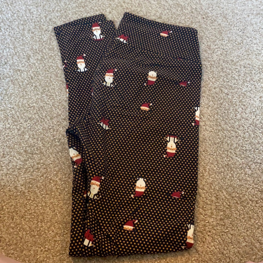 LuLaRoe Christmas one Size Leggings